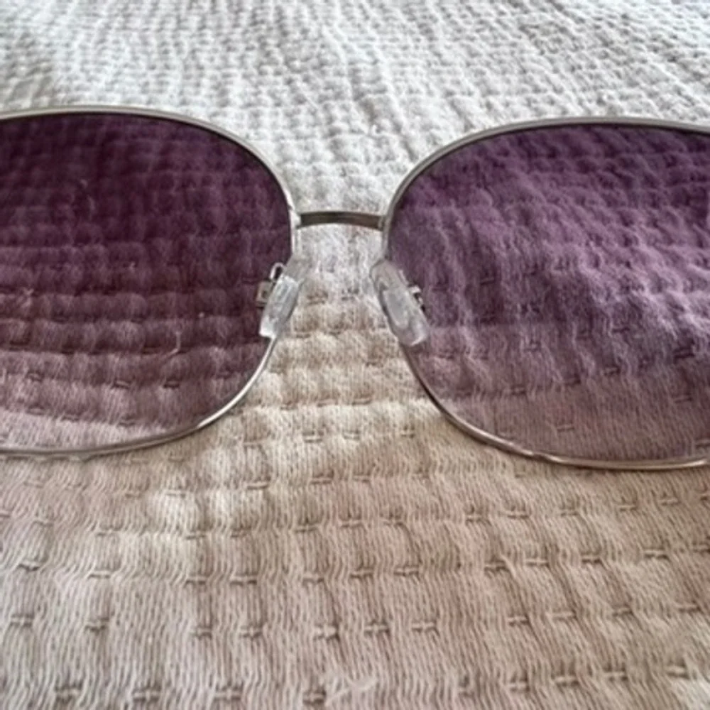Juicy Couture Sunglasses Women One Size Silver‎ Purple Heart WJC61SG22S Y2K